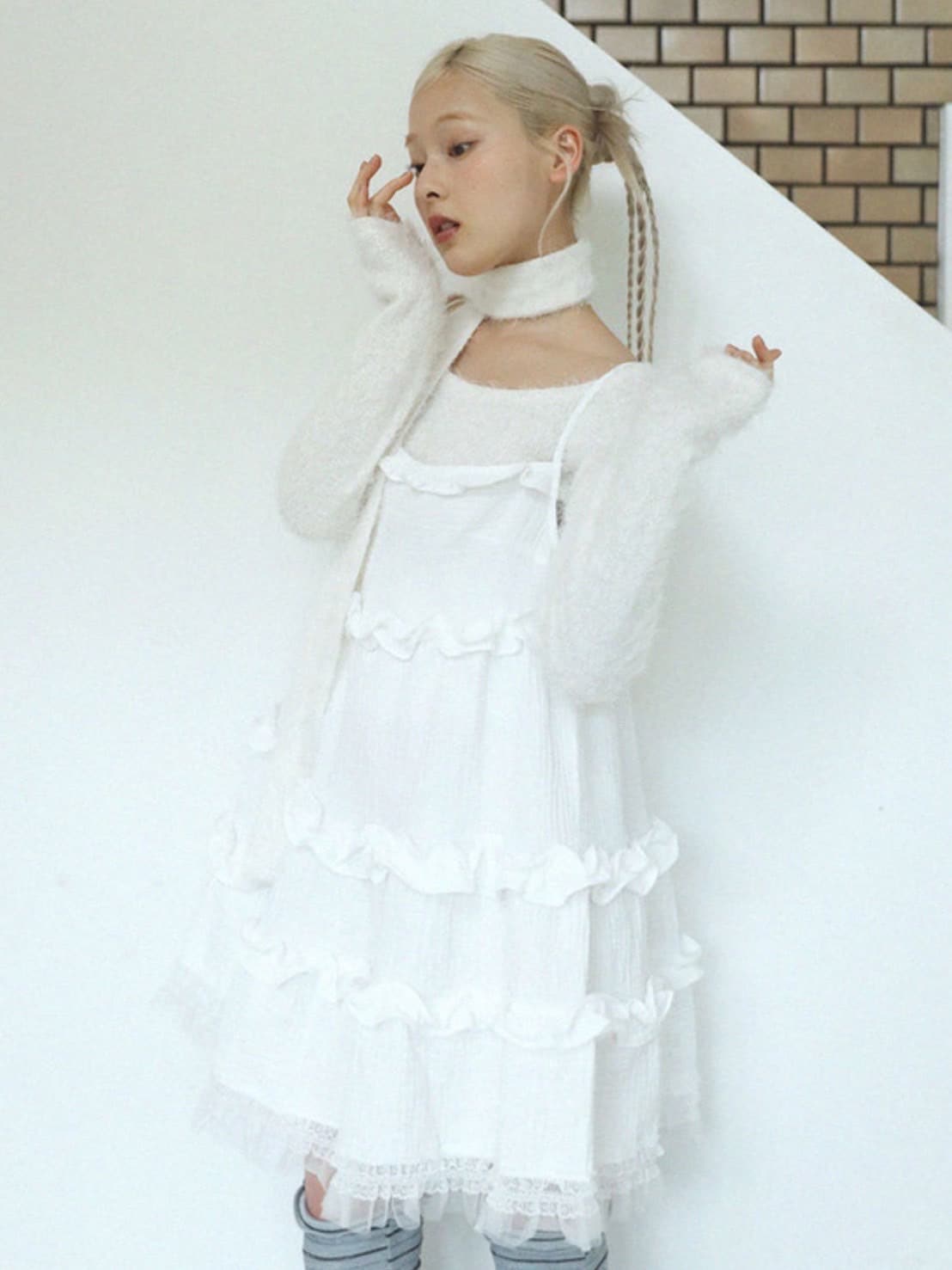 12/21 20:00 再販【Uglyshadow】SCARF ROUND T-SHIRT