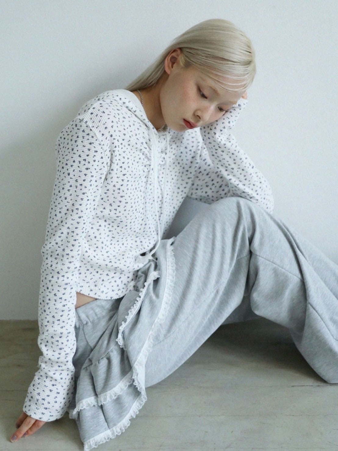 12/21 20:00 再販【Uglyshadow】FLOWER WAFFLE HOODIE