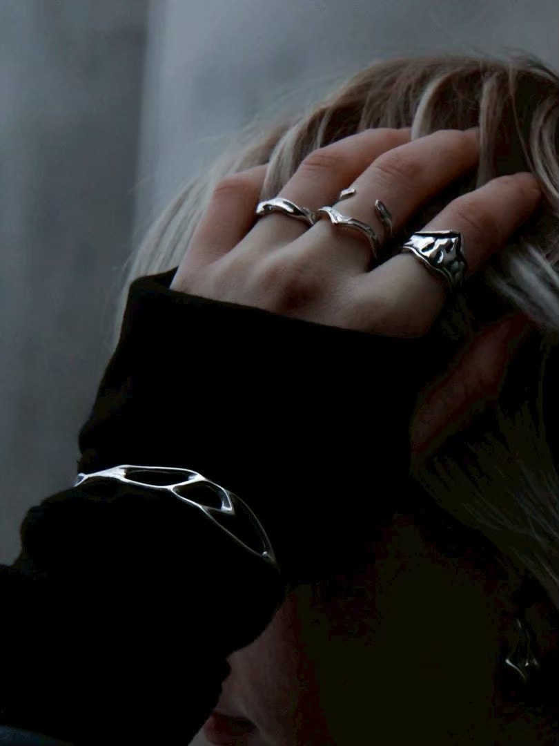 【BLIND MIND STUDIOS】Comet Bracelet Silber / 【ブラインド マインド スタジオズ】シルバーライターケース