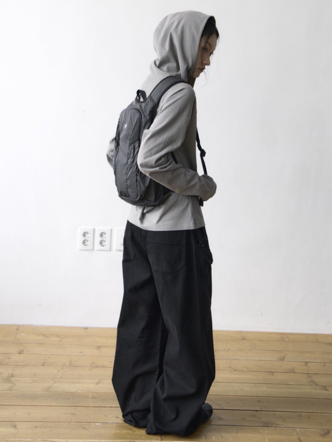 【THECOLDESTMOMENT】TCM mini logo daypack