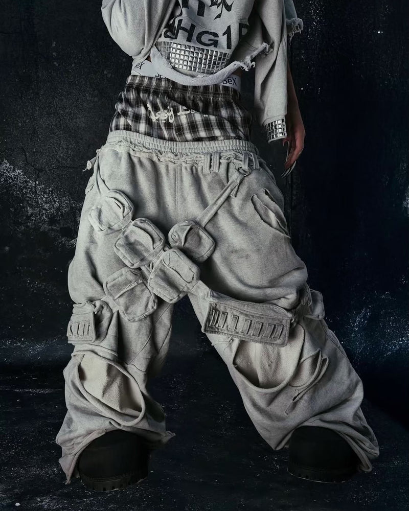 【Cozy world Wide】"BBY TECHBOI" MULTI POCKET SWEATPANTS / 【コージーワールドワイド】ポケットベルとダメージハーフパンツ