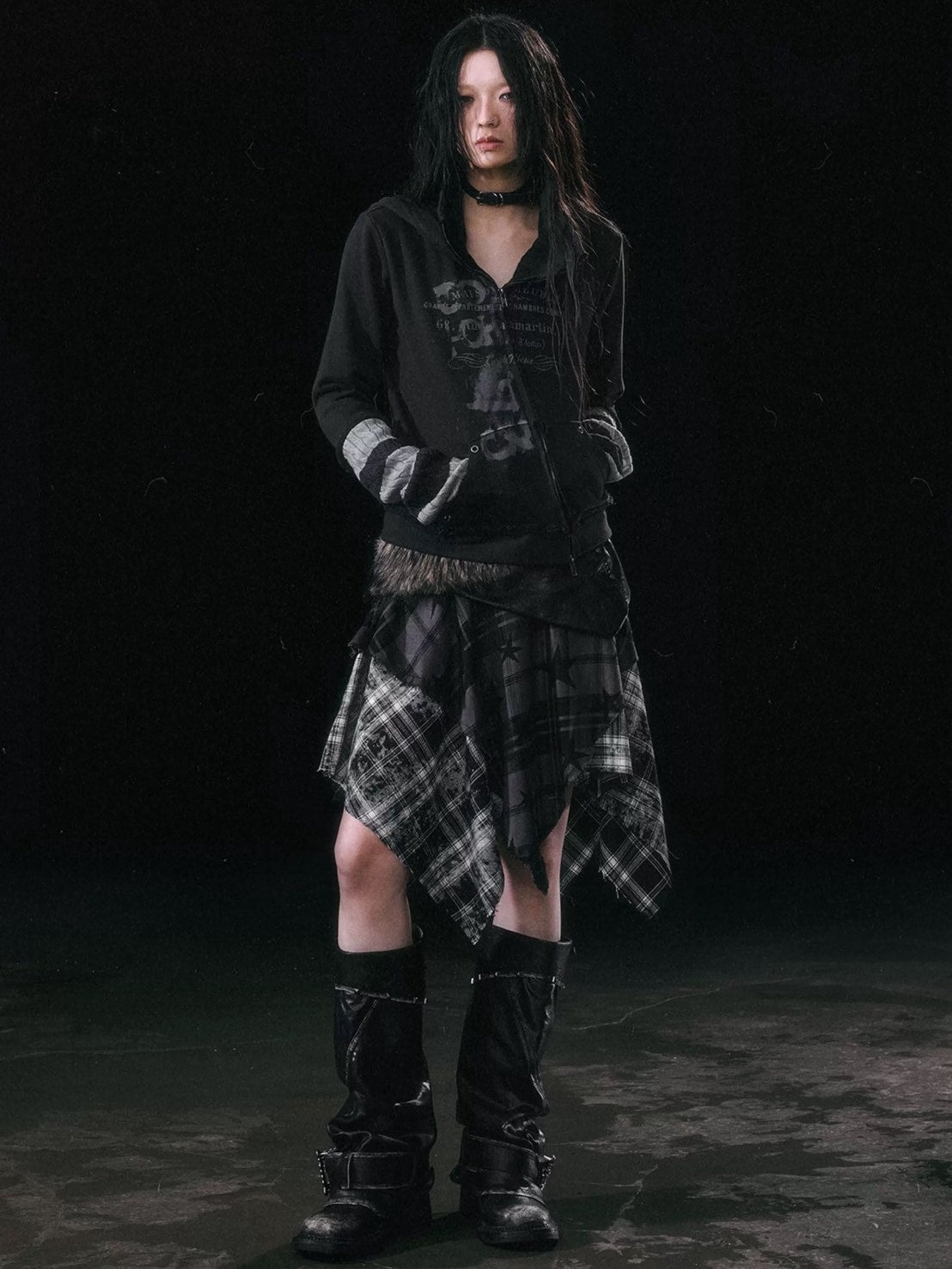 【Cest Nous】Star-Patterned Plaid Asymmetrical Skirt