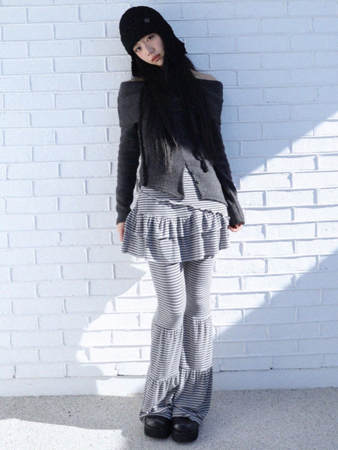 12/21 20:00 発売【Uglyshadow】CANCAN STRIPE SKIRT PANTS