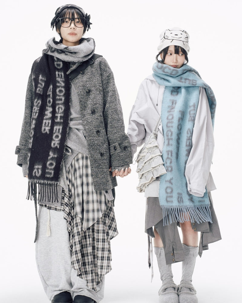 国際配送【Nerd out XU】lettering shaggy muffler (2color)