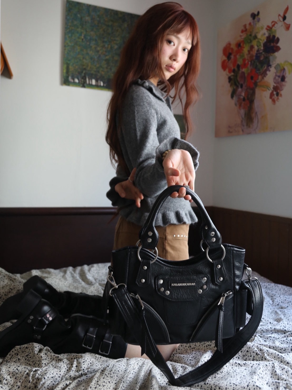 【IUGAMAKARAS】Studded Leather Mini Shoulder Bag