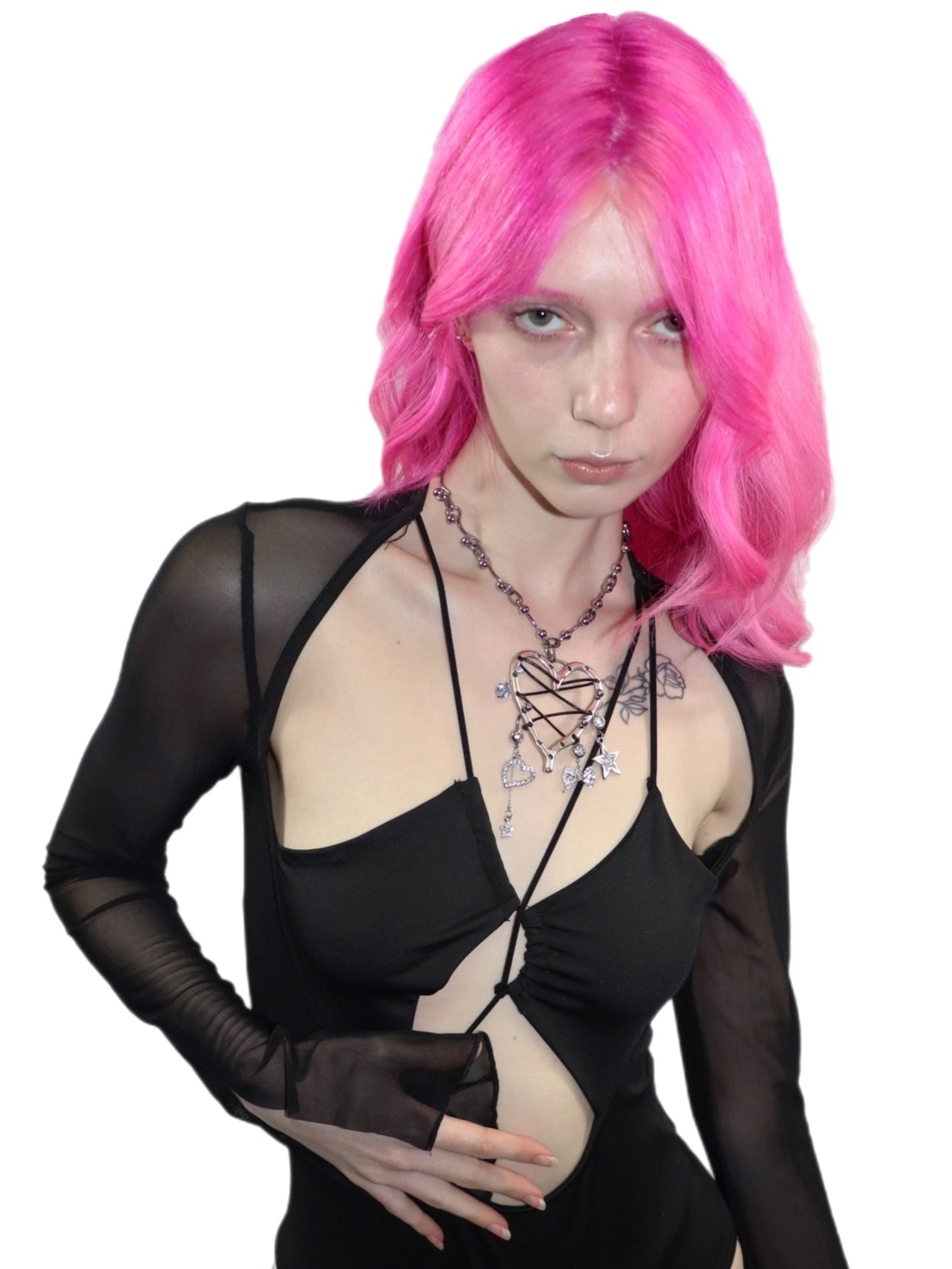 【HURJABOYACC】VINTAGE HEART WITH PIERCINGS NECKLACE