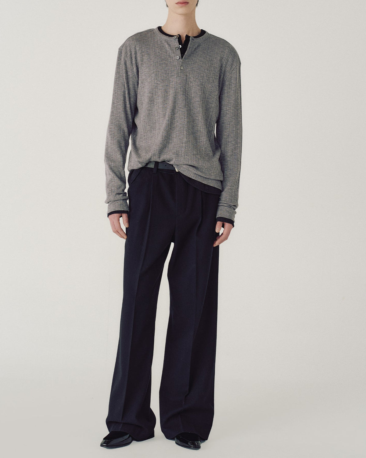 【MMIC】GRAIN HENLEY NECK