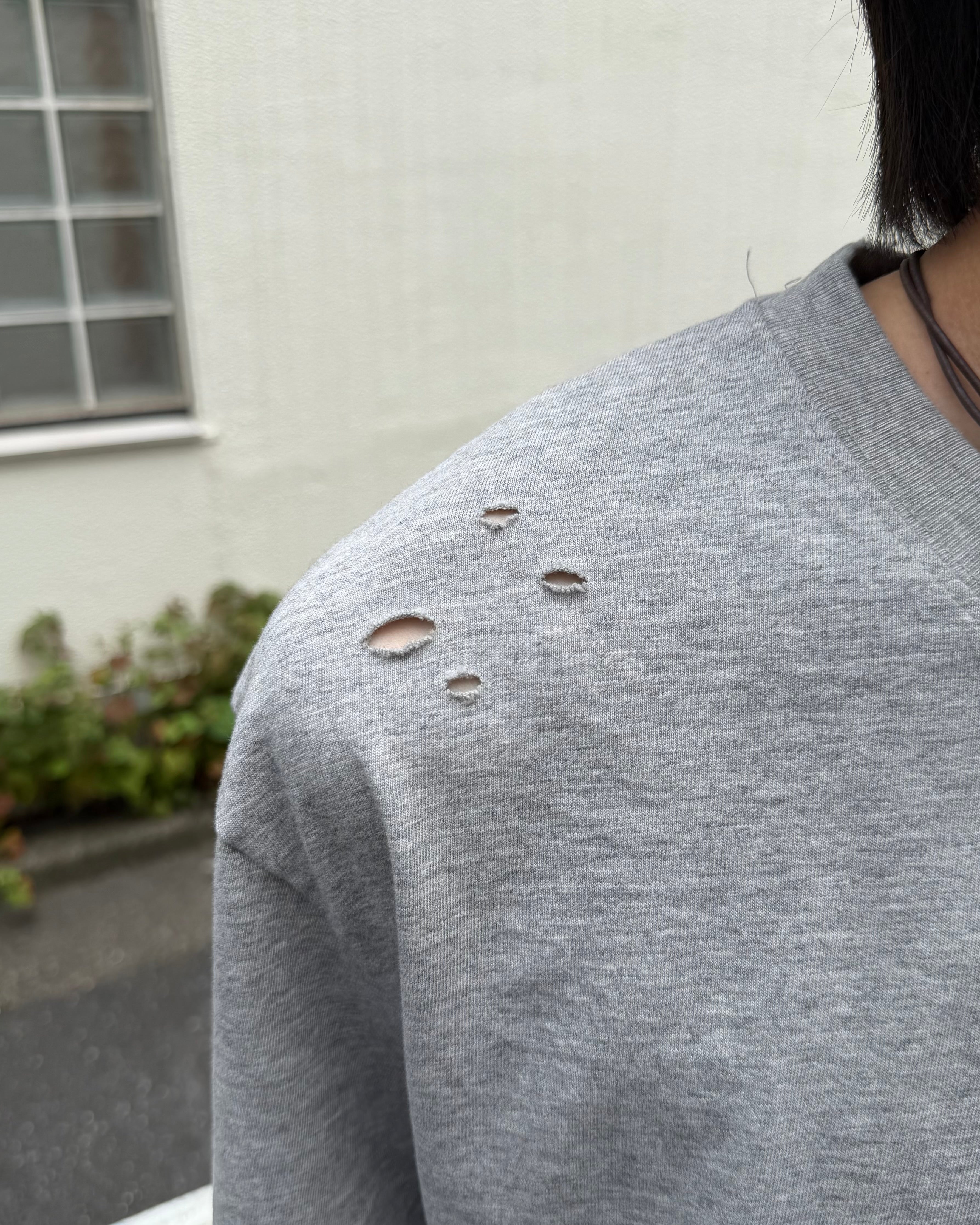 大阪店WEB限定受注制【Chikashitsu +】grunge damage crop t-shirt (3color)