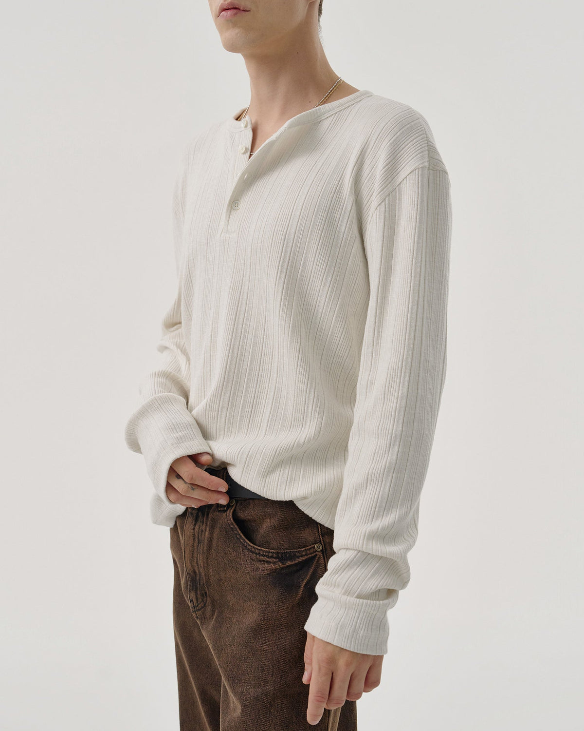 【MMIC】GRAIN HENLEY NECK