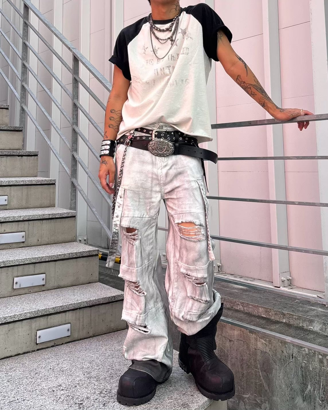 国際配送【Never mind the XU】star print raglan T-shirt (2color)