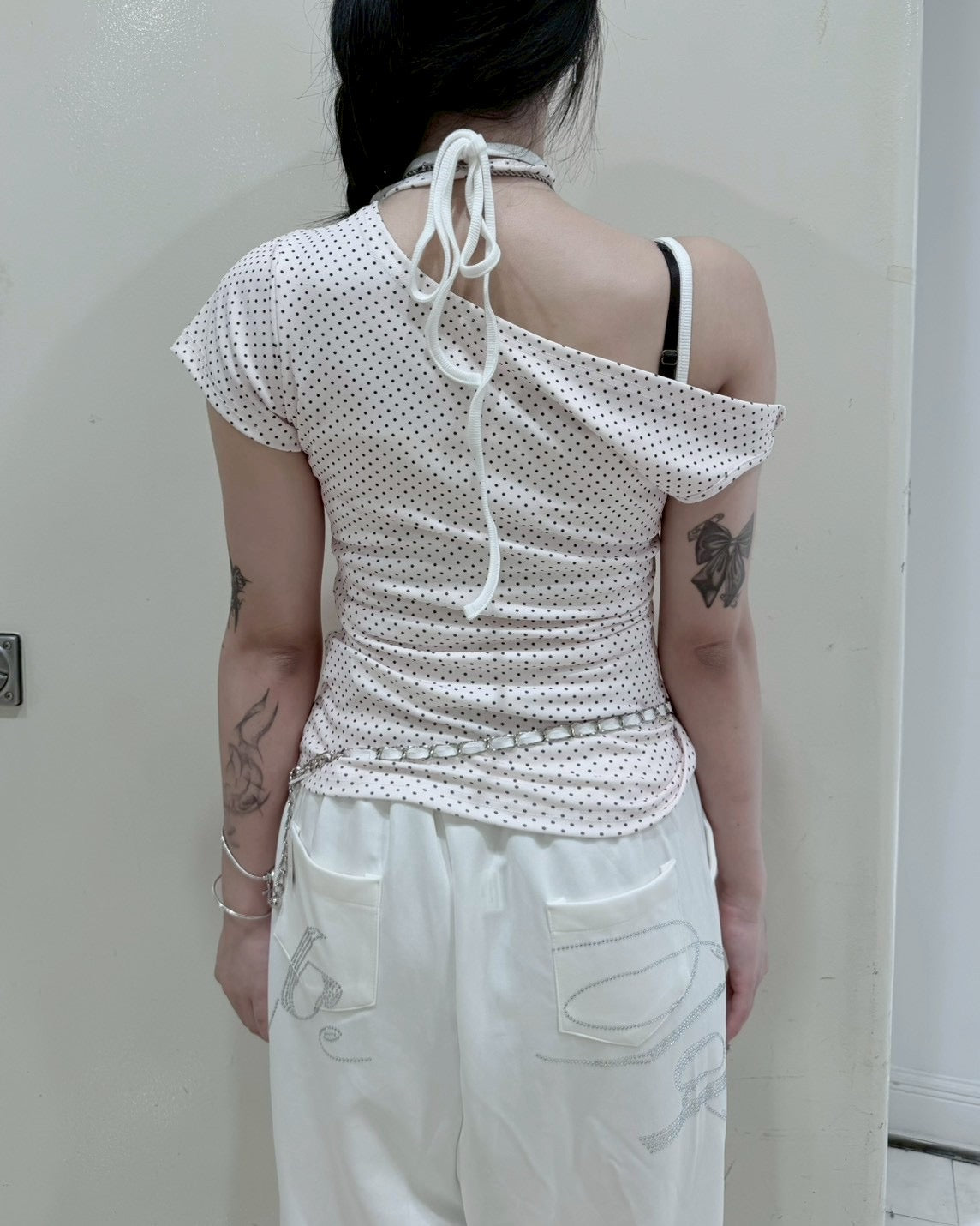 【nmtc+】Dot Ribbon Neck Tee (3color)