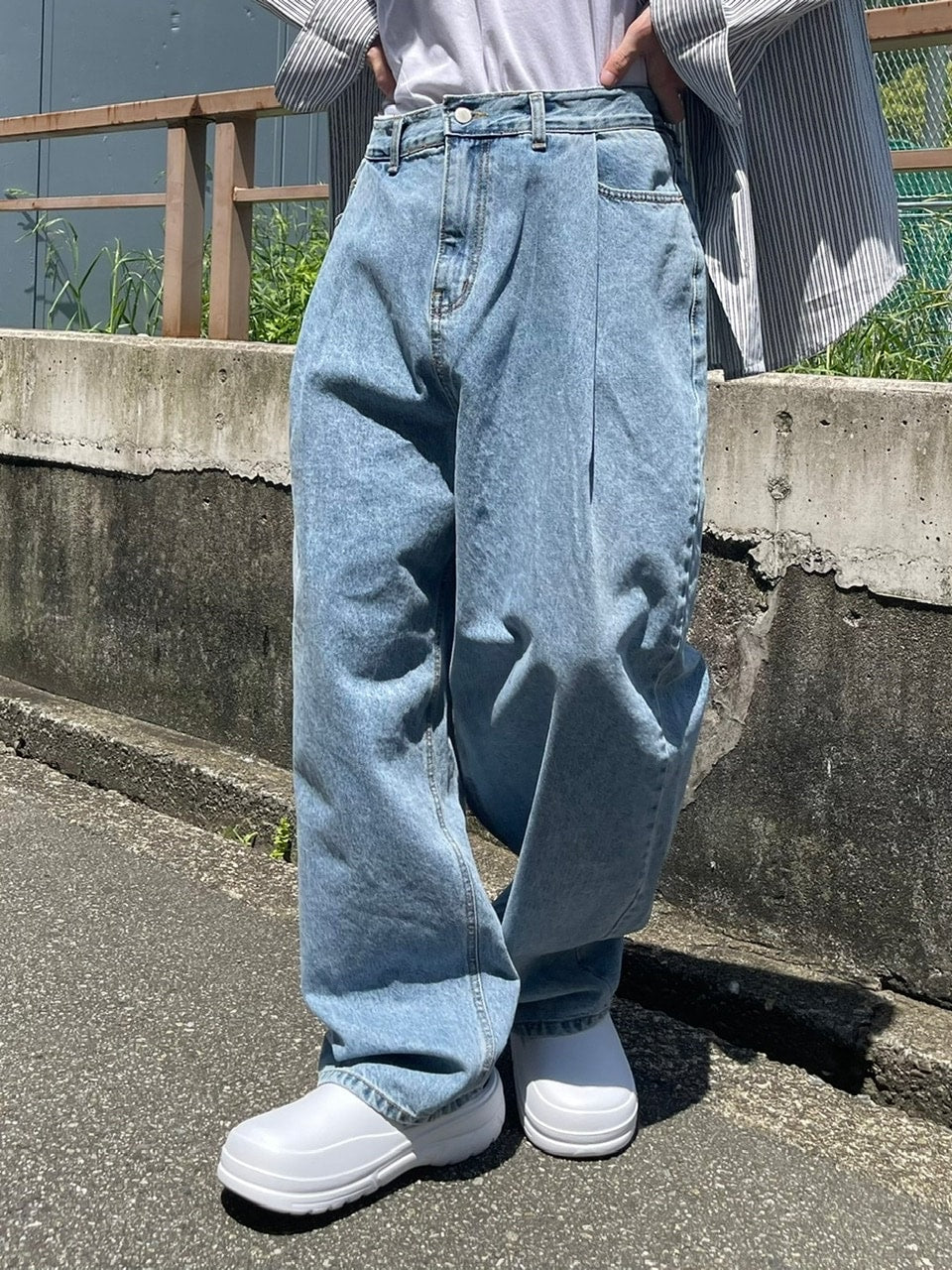 【Chikashitsu +】wide tuck denim pants (2color)