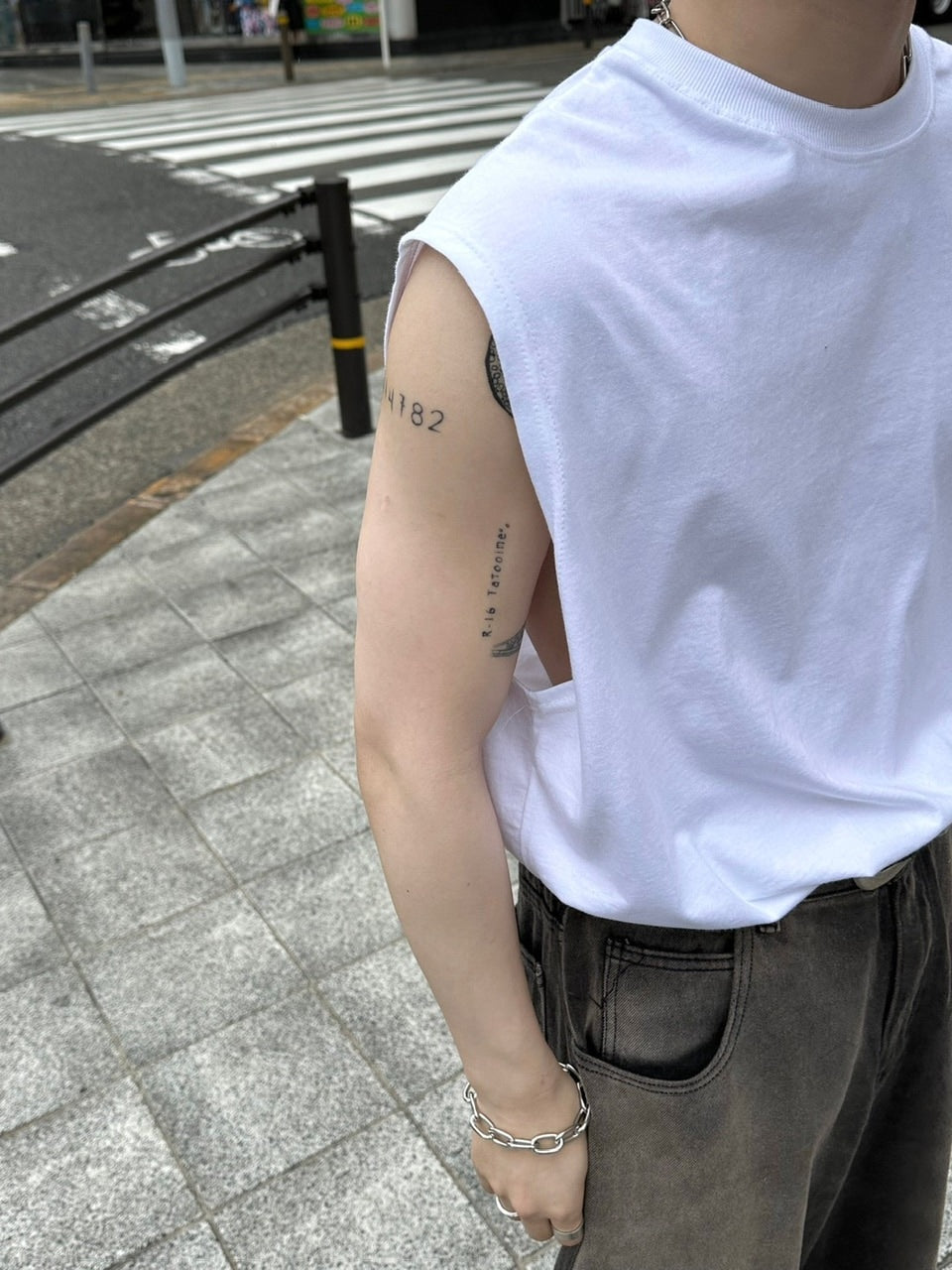 受注制【Chikashitsu +】basic cotton sleeveless (5color)