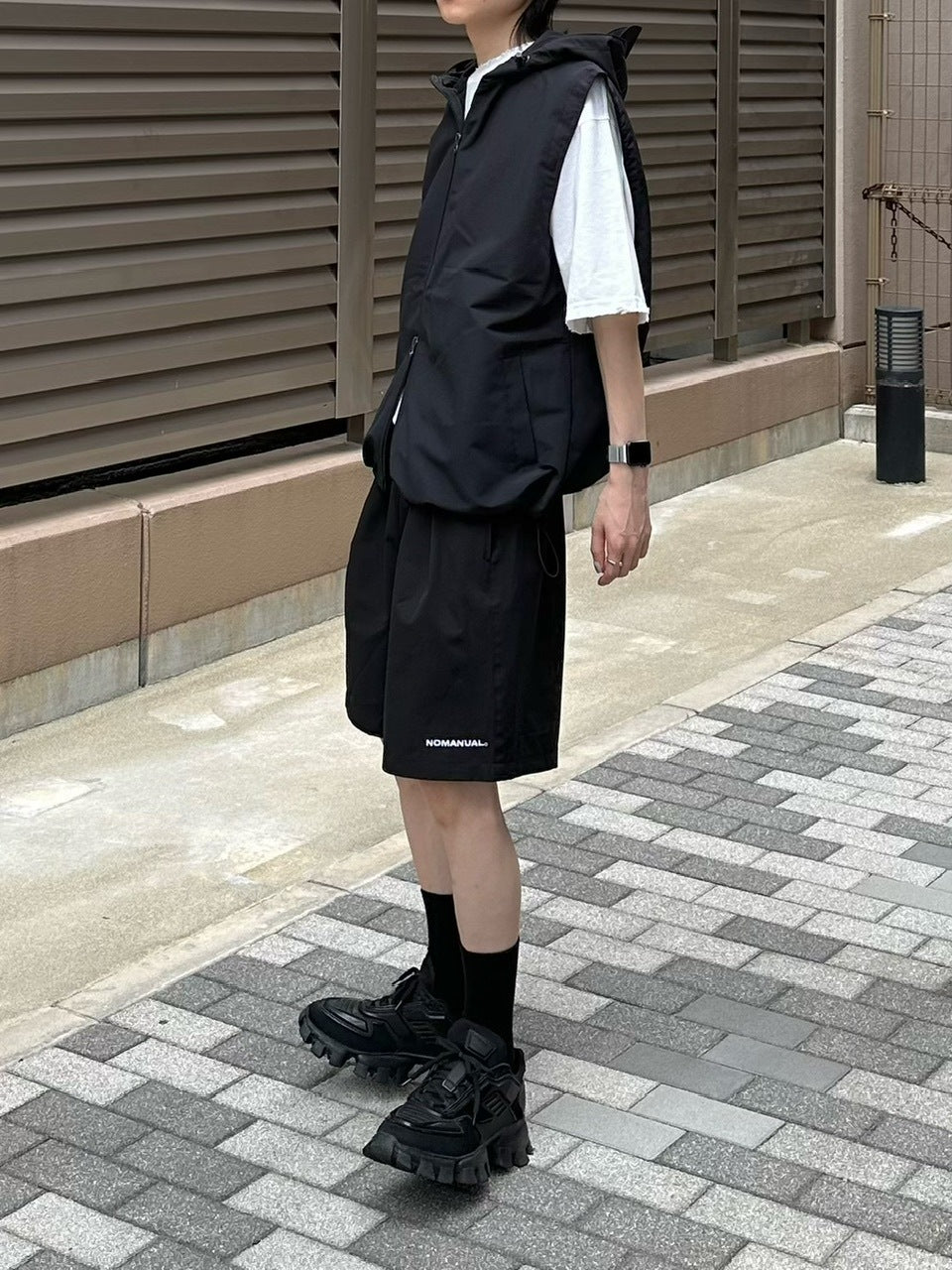 大阪店WEB限定受注制【Chikashitsu +】nylon hood vest (2color)