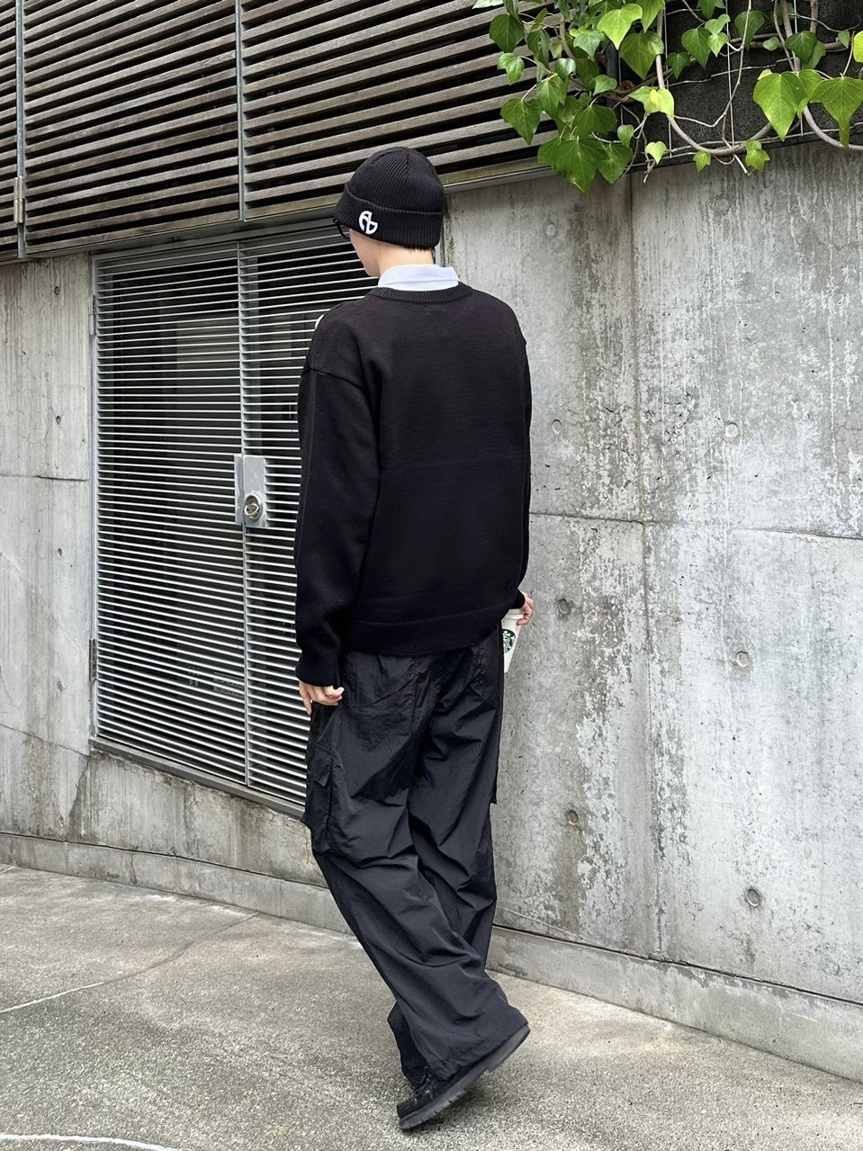 受注制【Chikashitsu +】shoulder slit knit (4color)