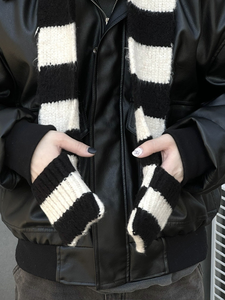 大阪店WEB限定【Chikashitsu +】border pocket muffler (2color)