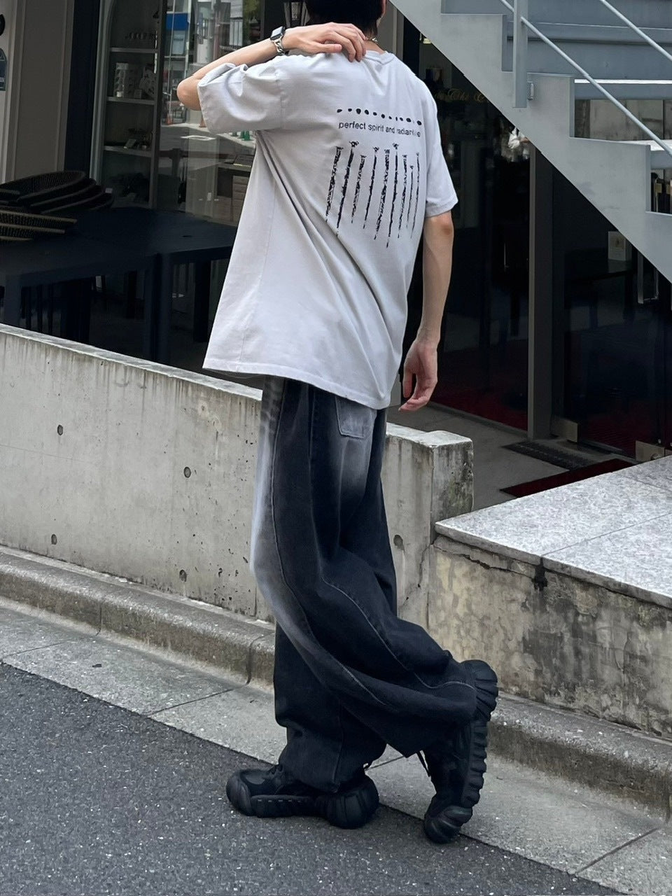 受注制【Chikashitsu +】nail back print t-shirt (3color)