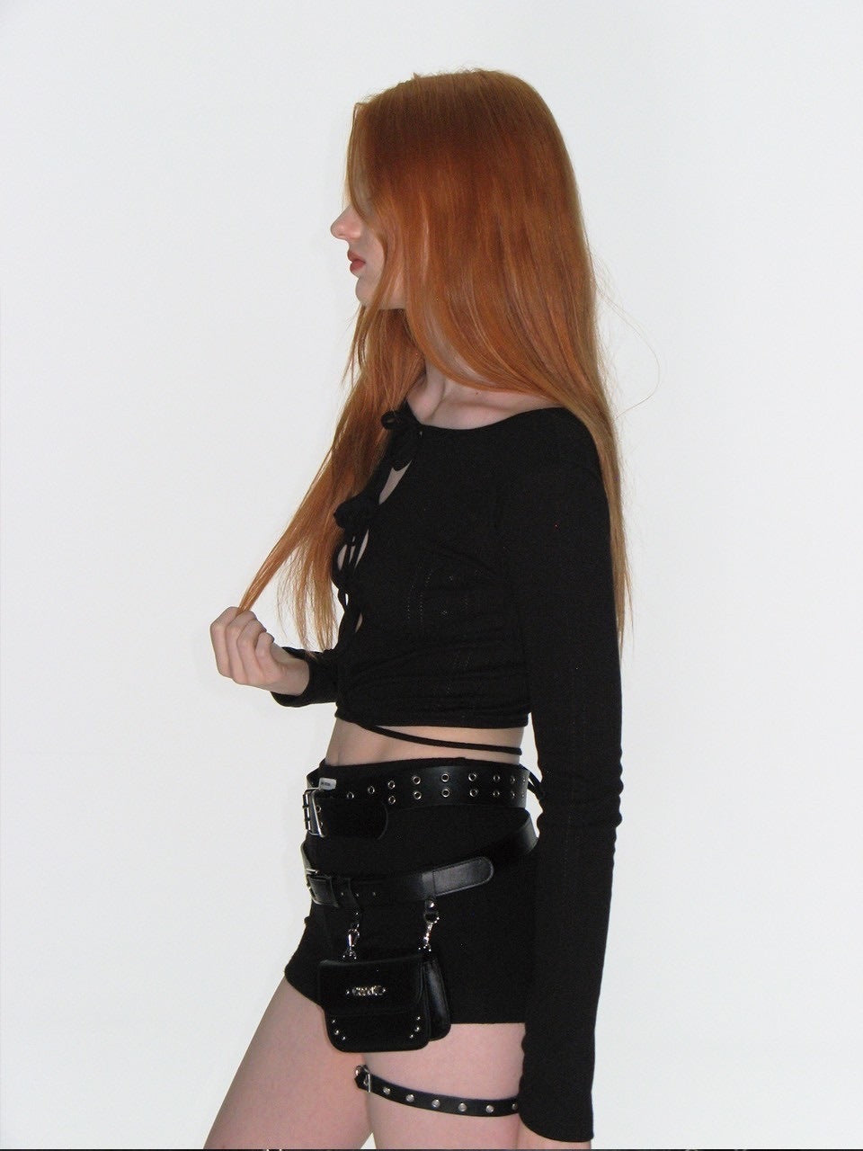 【CRANK】EYELET STRING CROP TOP
