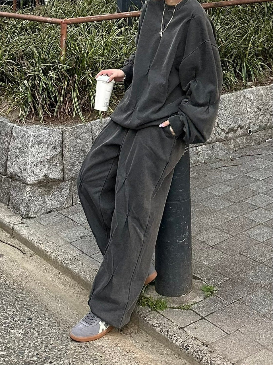 受注制【Chikashitsu +】stitch design sweat (3color)