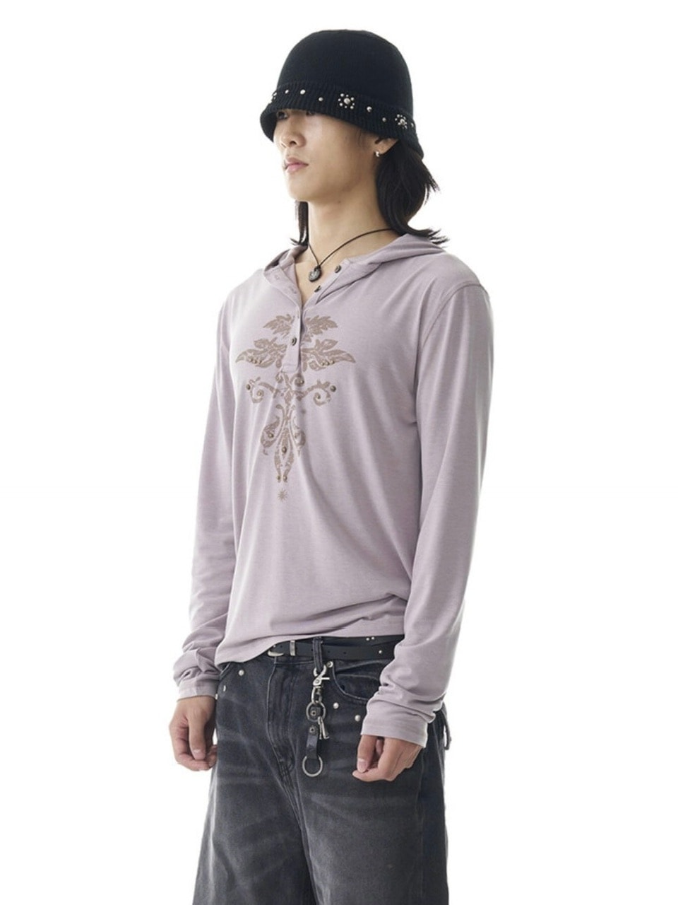 【AAKAM】Studded Leaf Hooded Long Sleeve