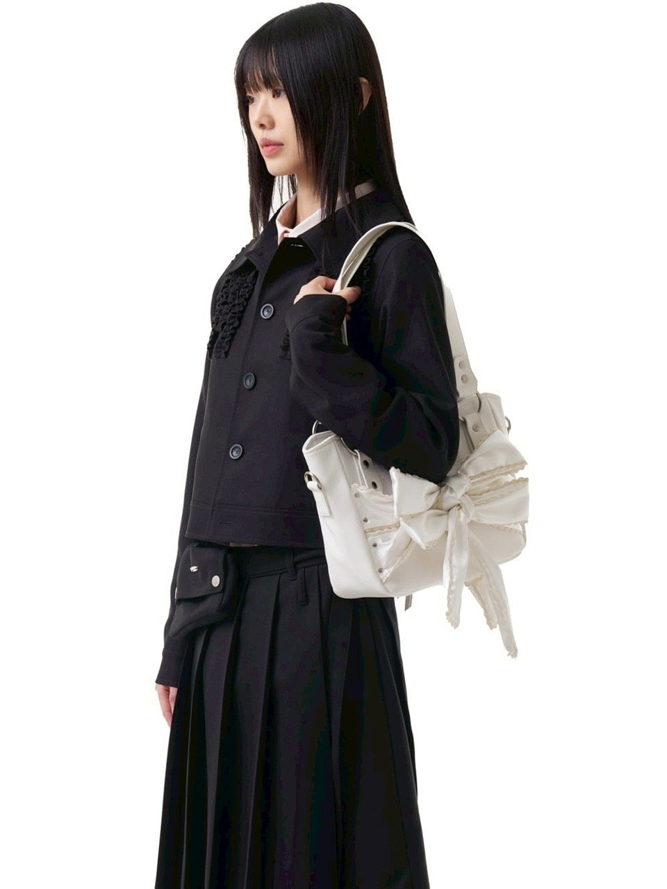 【IUGAMAKARAS】Laced Ribbon Leather Shoulder Bag