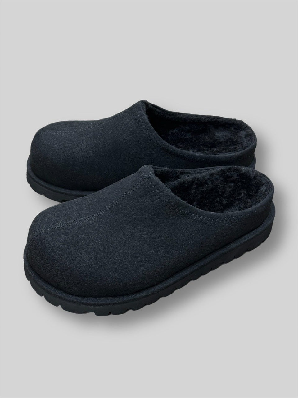 受注制【Chikashitsu +】volume toe suede mule (2color)