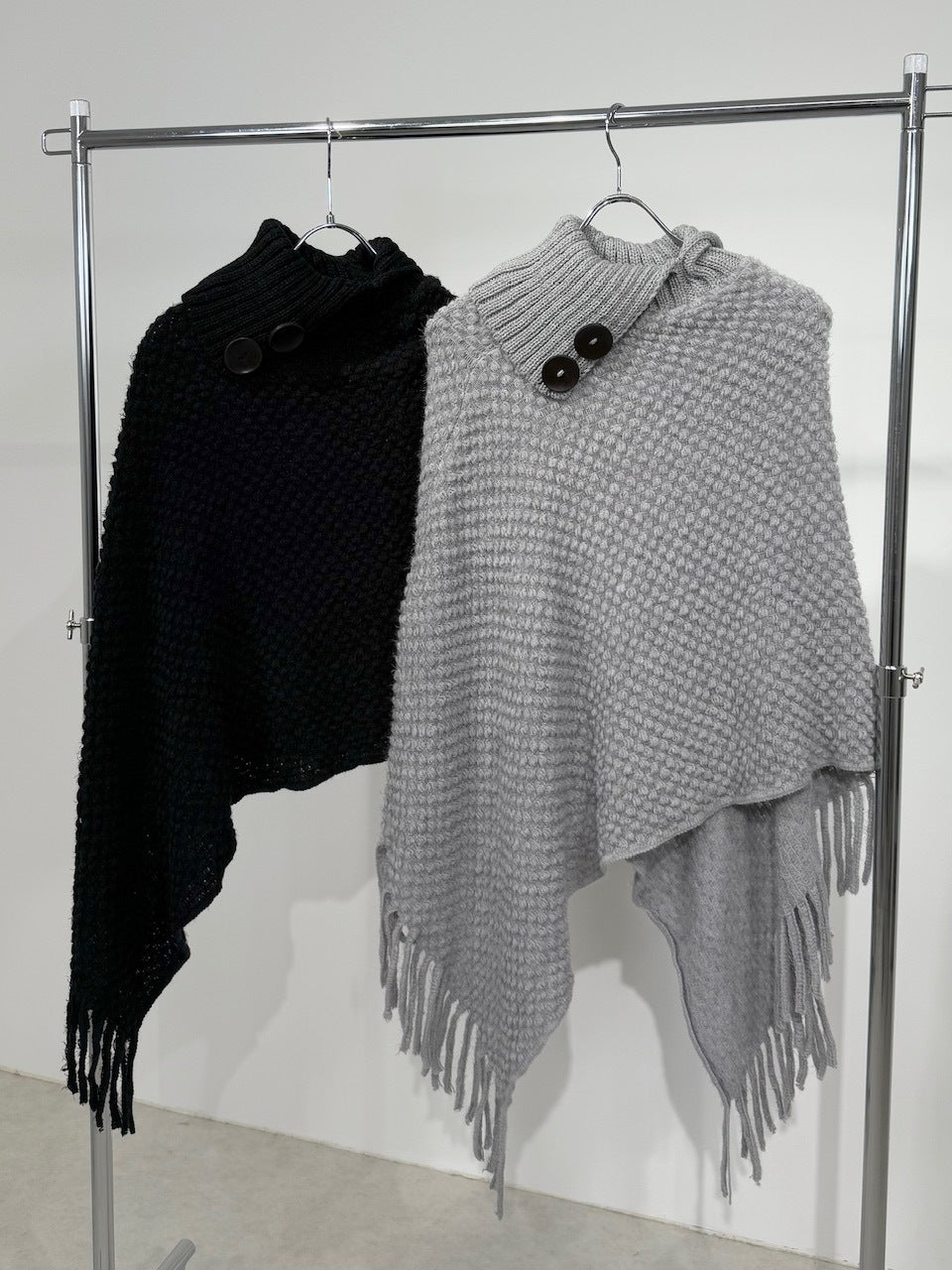 国際配送【Nerd out XU】high neck poncho (2color)