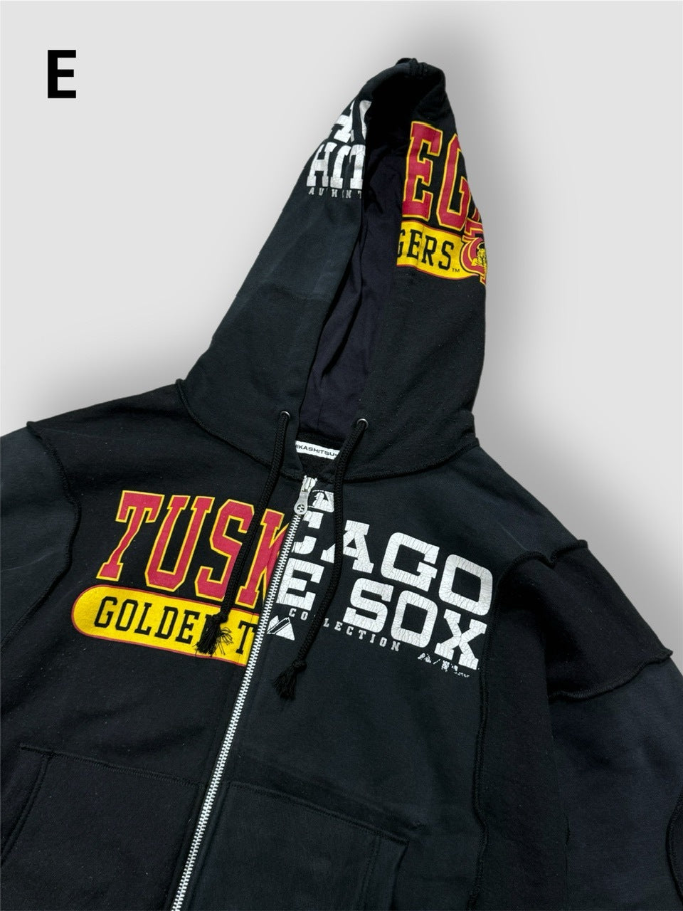 【Re +】double zip cutting switch hoodie (black)