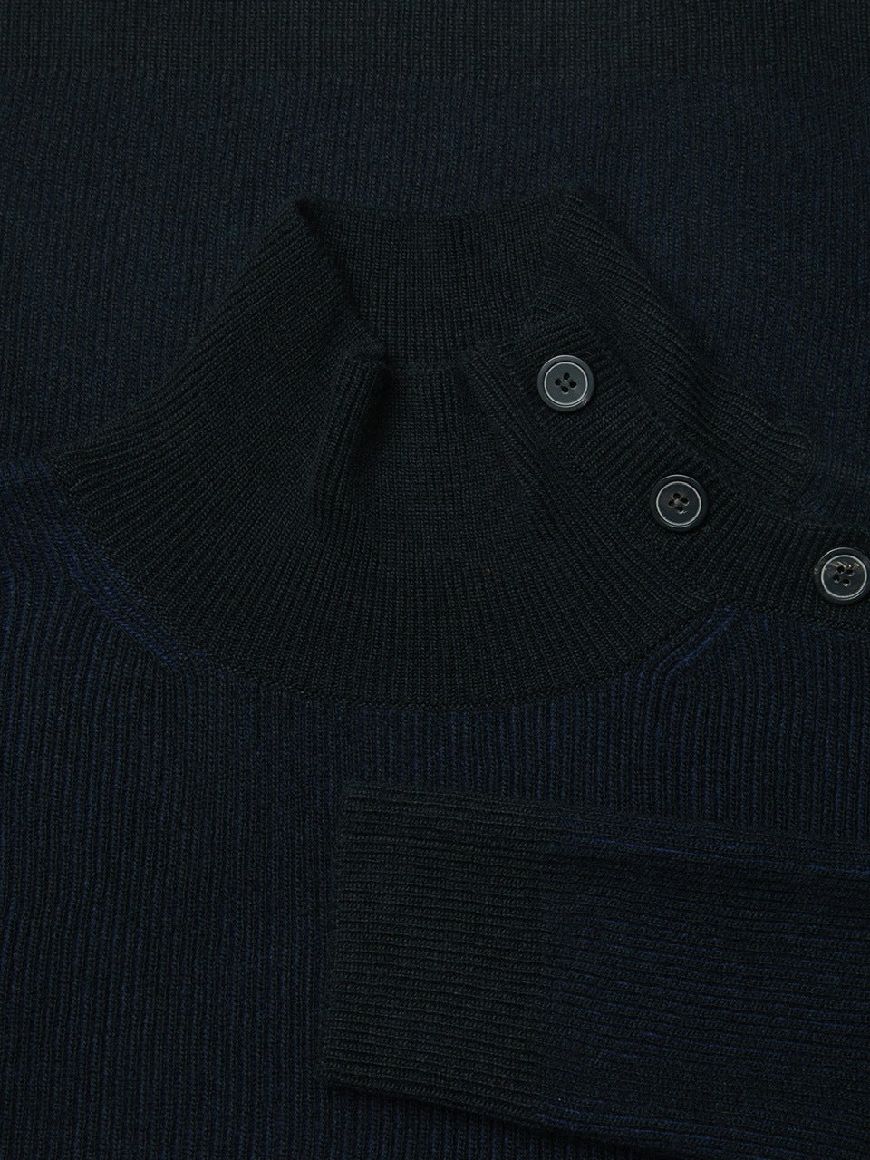 【MMIC】Oblique Turtleneck