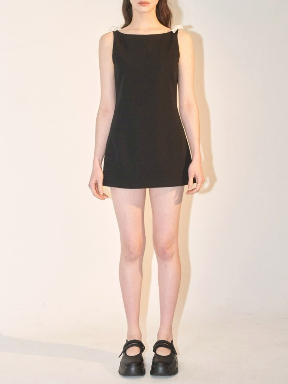 【ODDONEOUT】RIBBON SLEEVELESS ONE PIECE / 【オッドワンアウト】リボンタンクトップワンピース