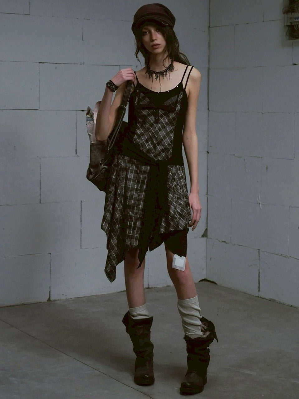 【Cest Nous】Plaid tie-strap camisole dress / 【セヌー】プリーツグレンチェックストラップキャミワンピース