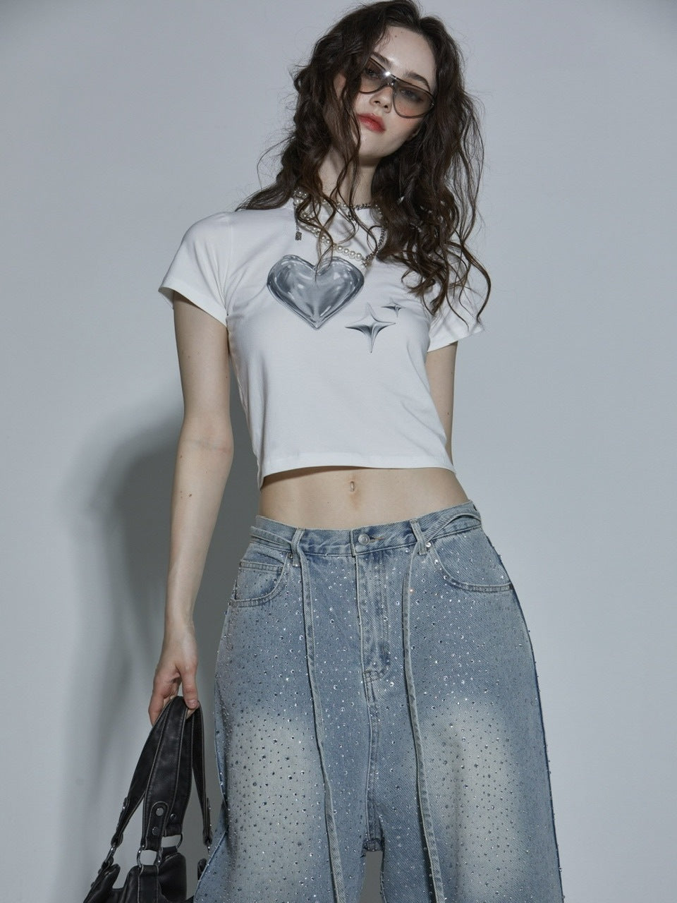 【GATELESS】HEART GRAPHIC PRINT CROPPED T-SHIRT / 【ゲートレス】ハートグラフィックプリントクロップド半袖Tシャツ