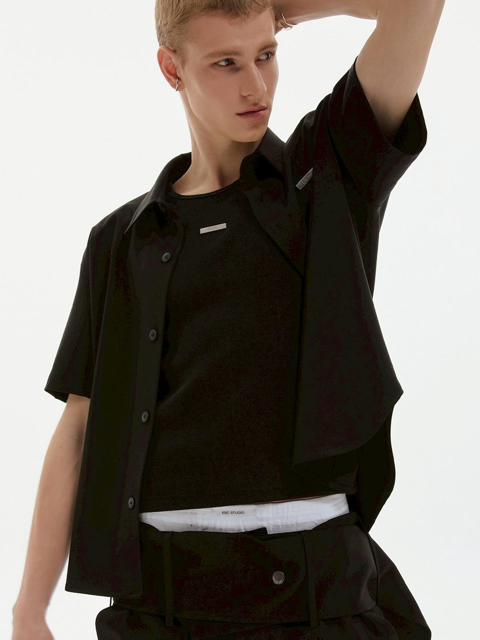 【ESC STUDIO】neat shoulder pad shirt/ 【イーエスシーステュディオ】ニートショルダーパット半袖シャツ