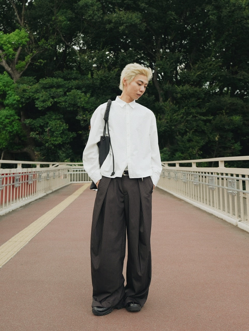 【CS】stripe cross tuck drape slacks (brown)