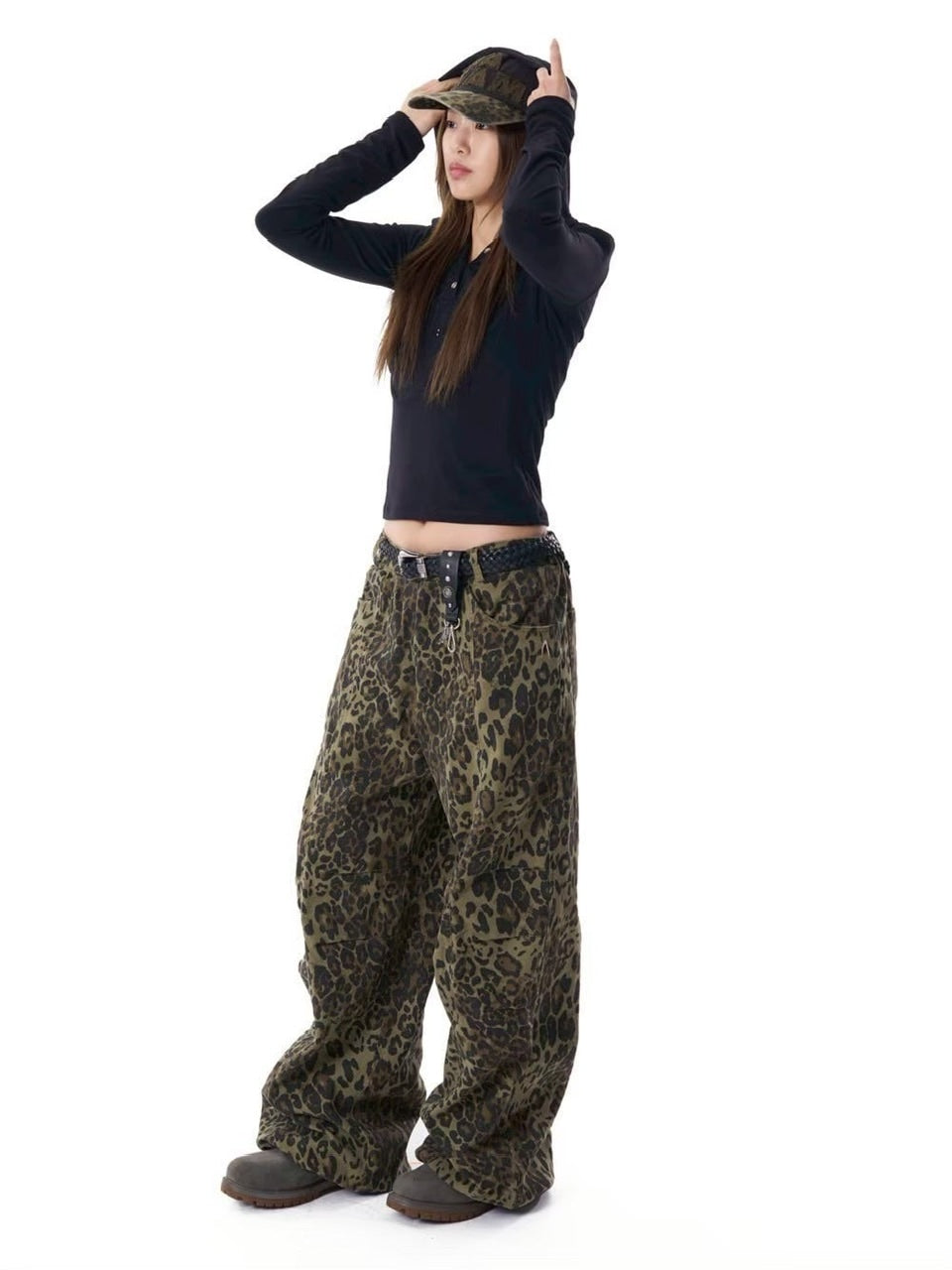 【AAKAM】Studded CROS2 Hooded Long Sleeve