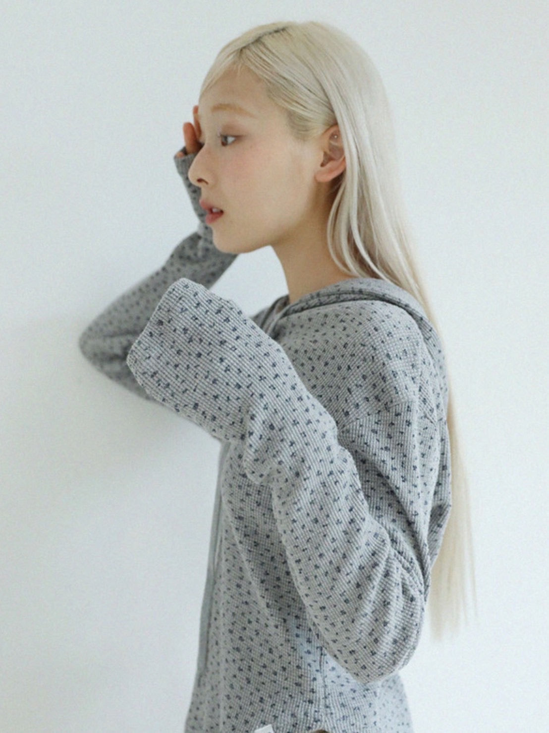 12/21 20:00 再販【Uglyshadow】FLOWER WAFFLE HOODIE