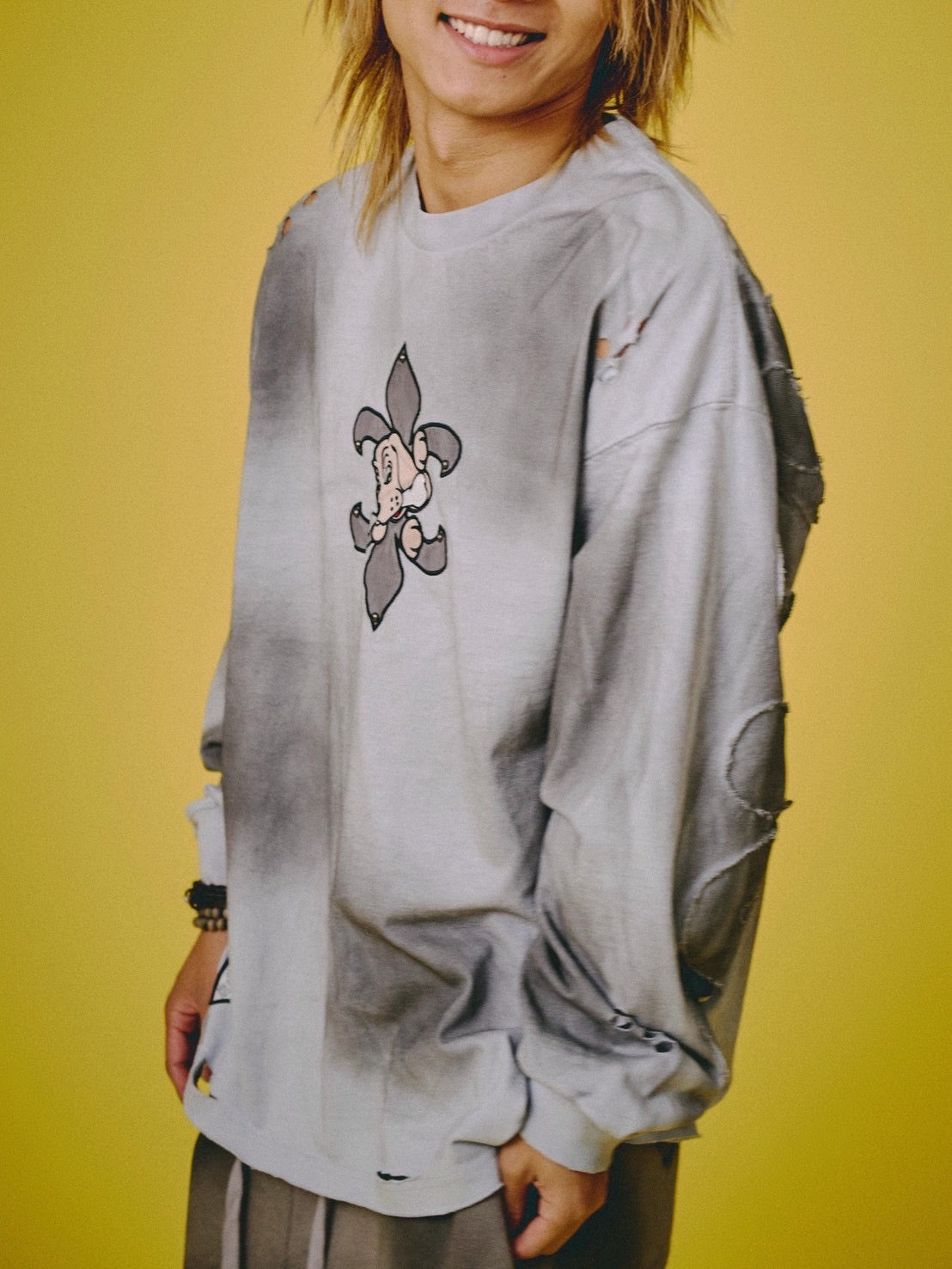 【GALFY】ぼろぼろロゴ百合の紋ロンTee