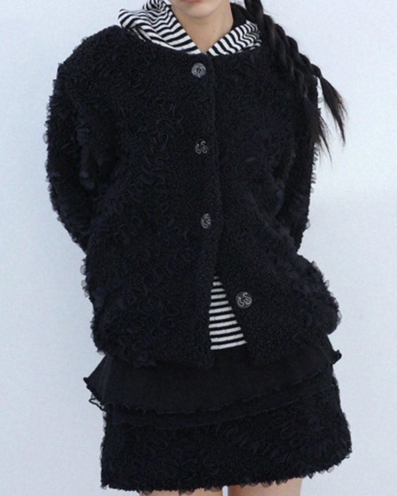 12/21 20:00 発売【Uglyshadow】RUFFLED FUR JACKET