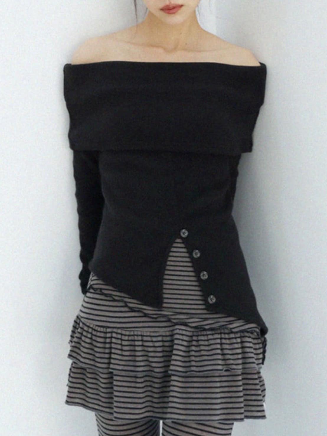 12/21 20:00 発売【Uglyshadow】BURTON KNIT OFF-SHOULDER