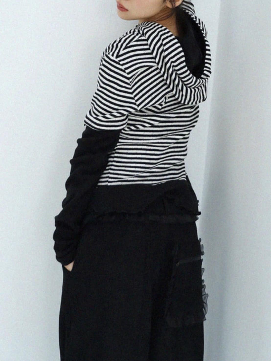 12/21 20:00 発売【Uglyshadow】LACE CORDUROY PANTS