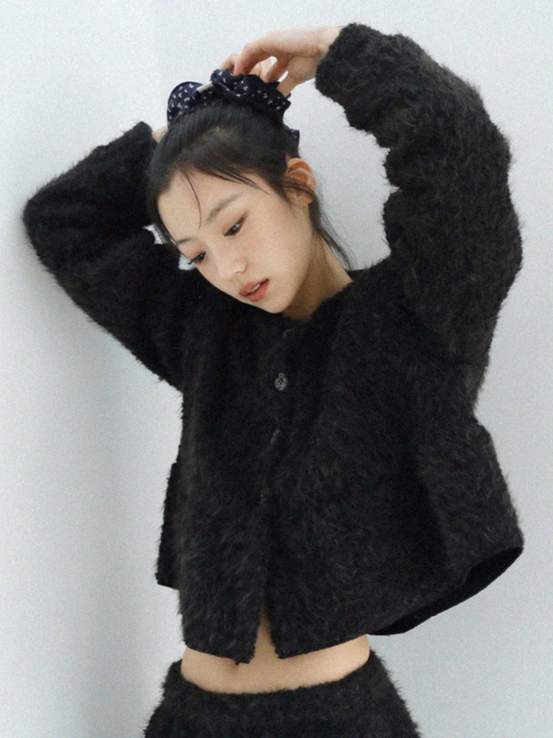 【Uglyshadow】BOUCLE RUFFLE KNIT CARDIGAN