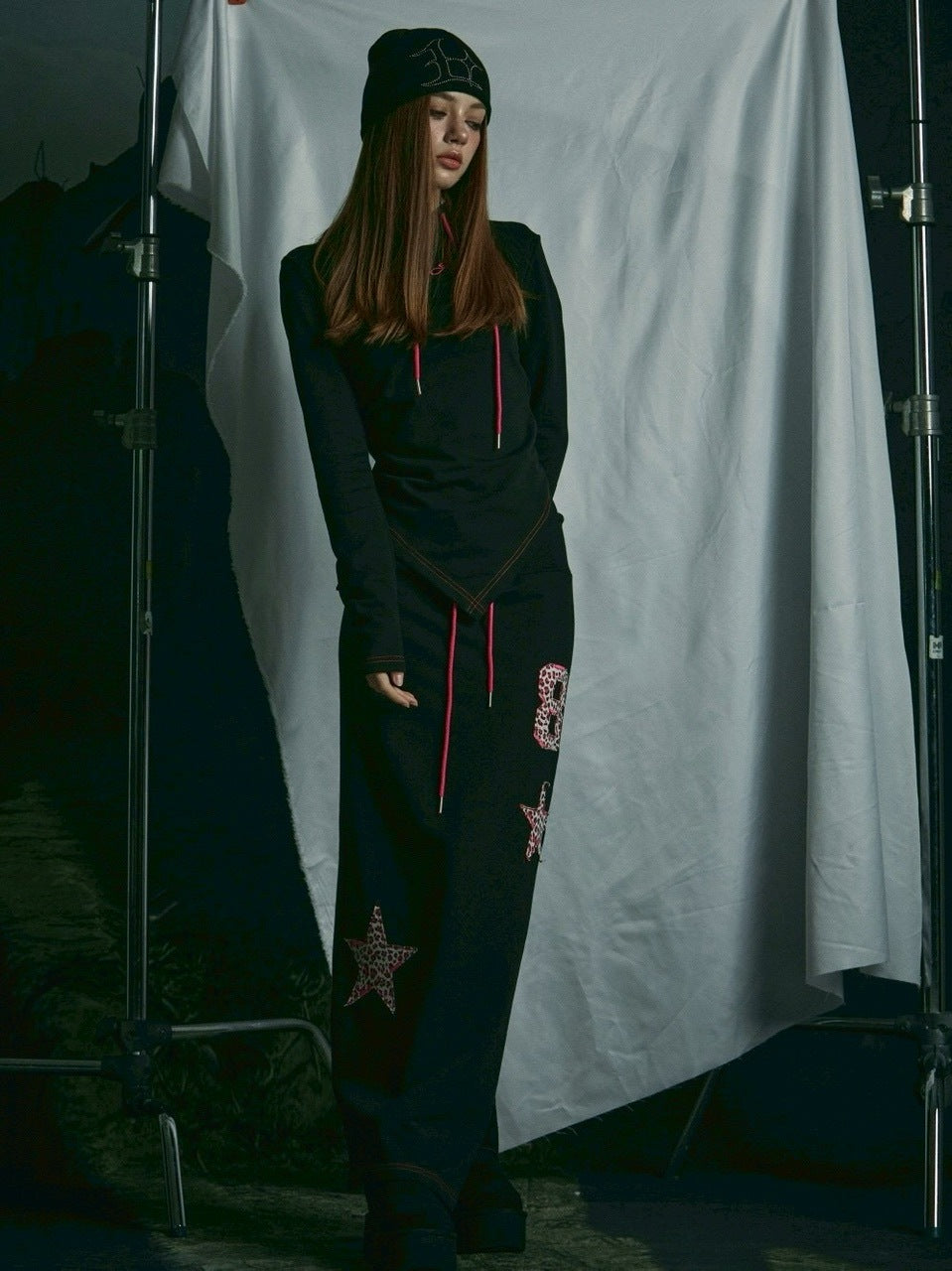 【GATELESS】RHINESTONE LOGO BEANIE / 【ゲートレス】ラインストーンロゴニット帽