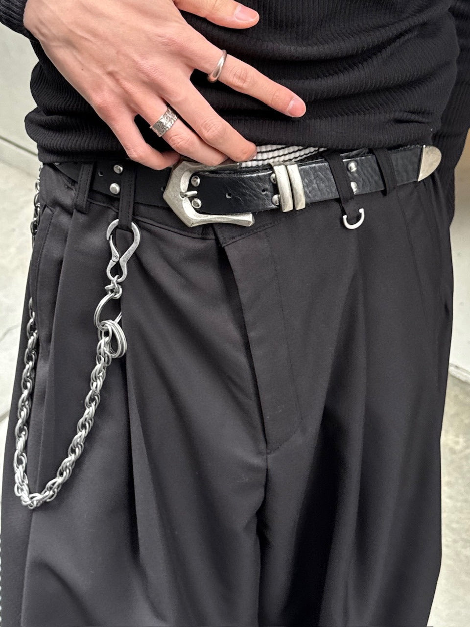大阪店WEB限定受注制【Chikashitsu +】two-tuck wide slacks (2color