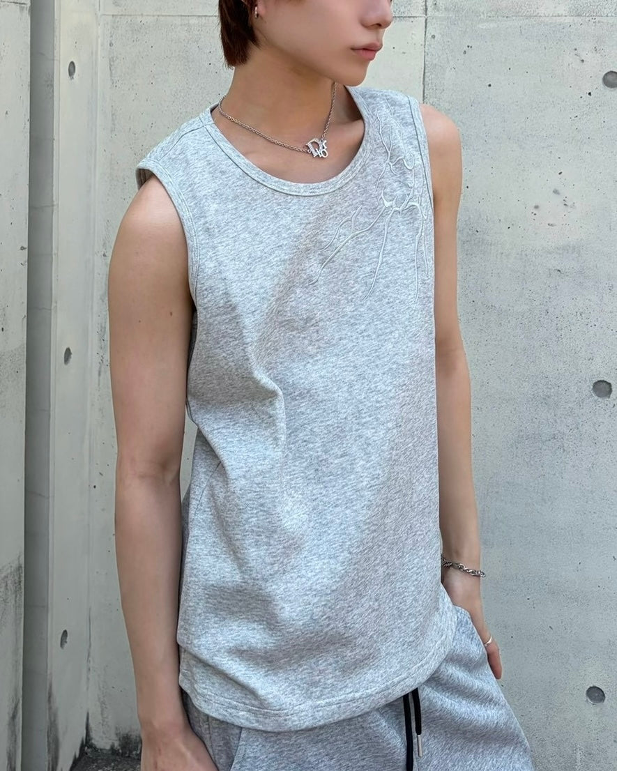 国際配送【Never mind the XU】tribal embroidered tank top (3color)