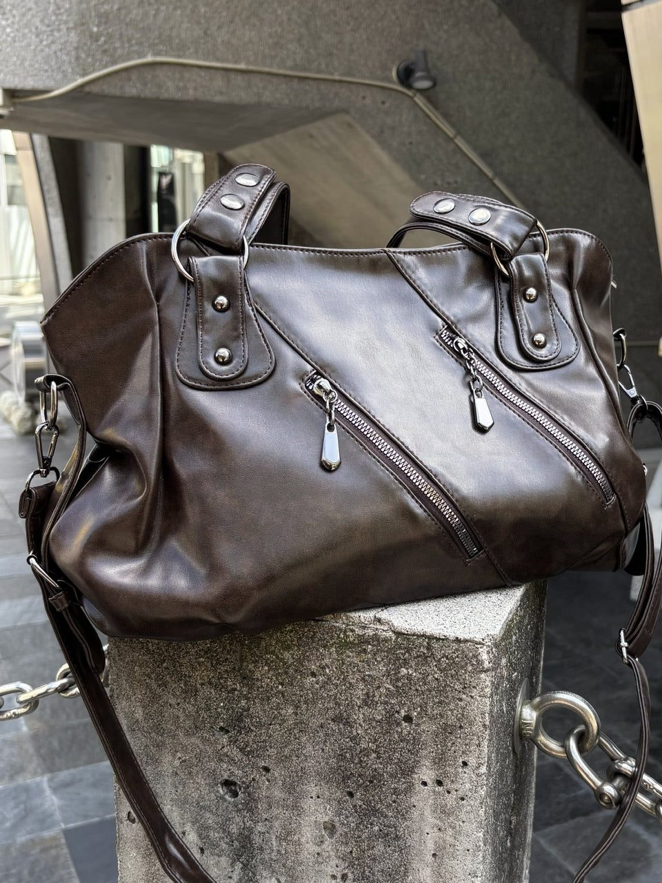 受注制【Never mind the XU】2way faux leather bag (4color)