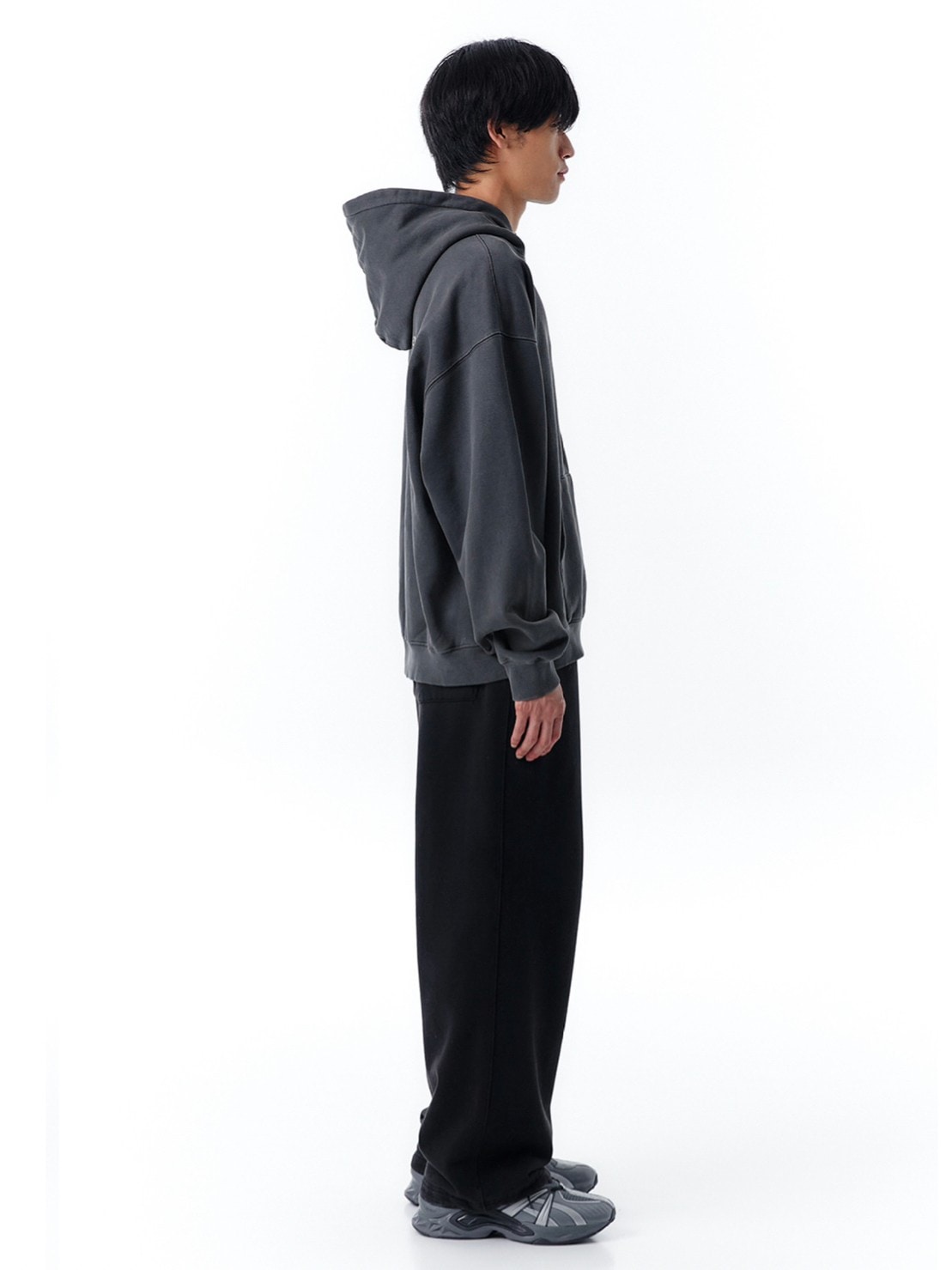 【OY】PIGMENT TYPO HOODIE