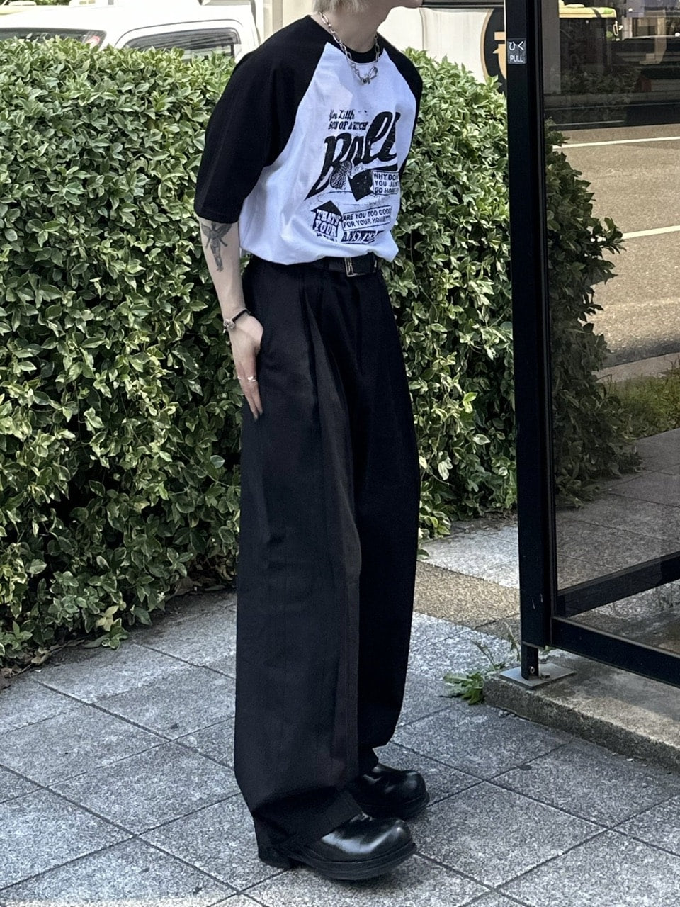 大阪店WEB限定受注制【Chikashitsu +】oversized lettering raglan t-shirt