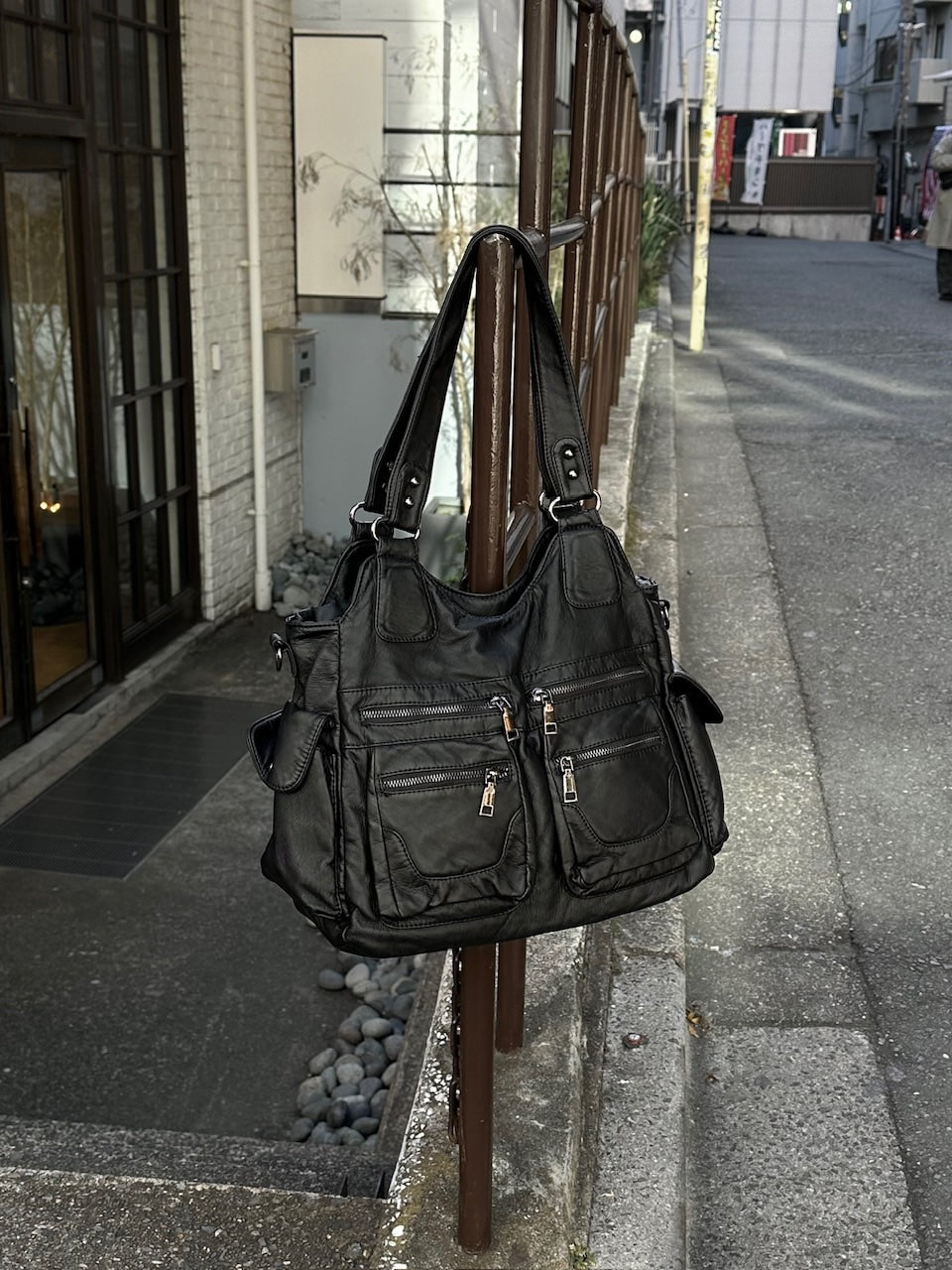 大阪店WEB限定【Chikashitsu +】leather pocket shoulder bag 3