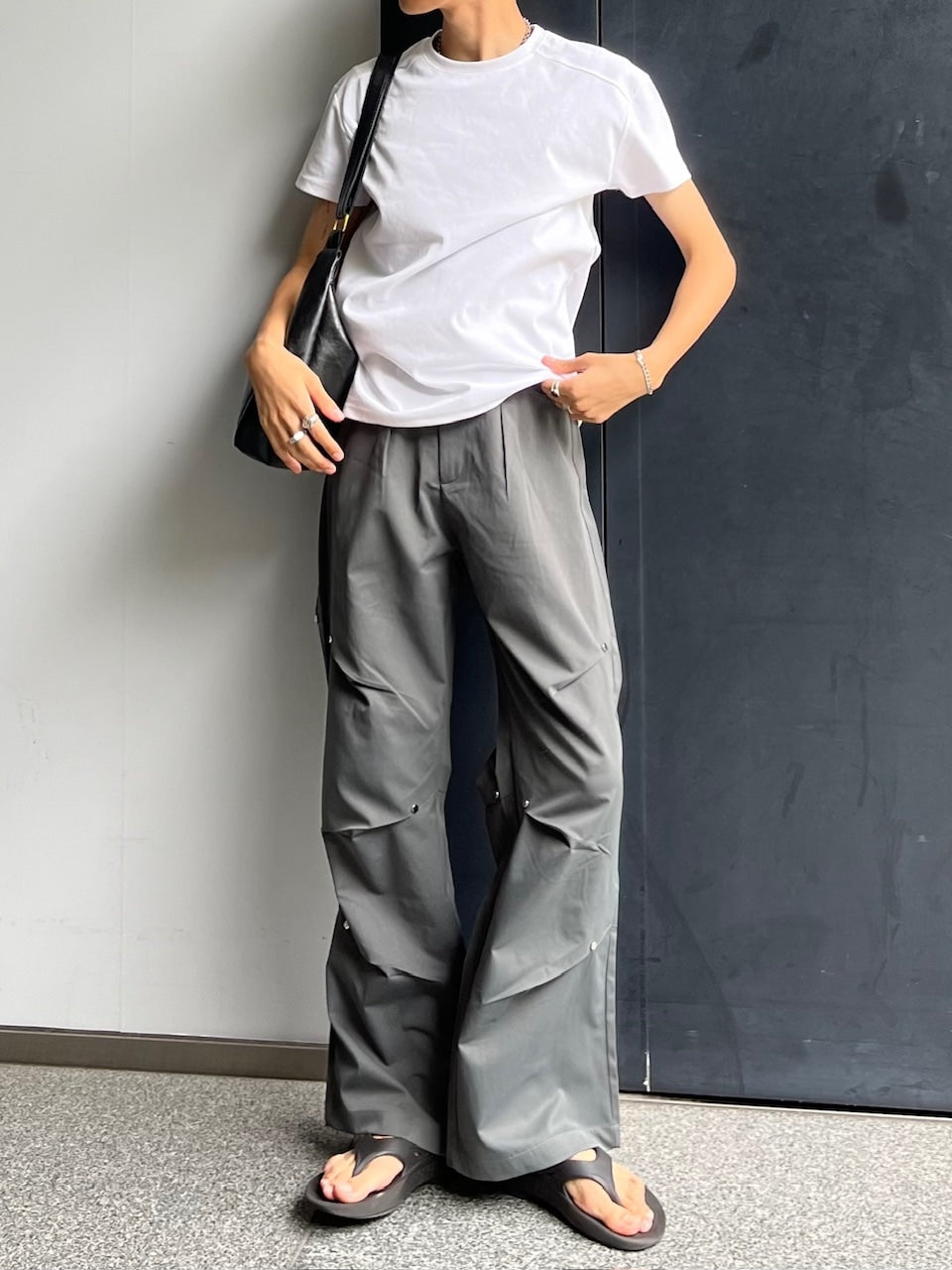 パンツ KOHSHIN SATOH rivet gross coating pants 東京店WEB限定【Chikashitsu +】rivet design pants (2color