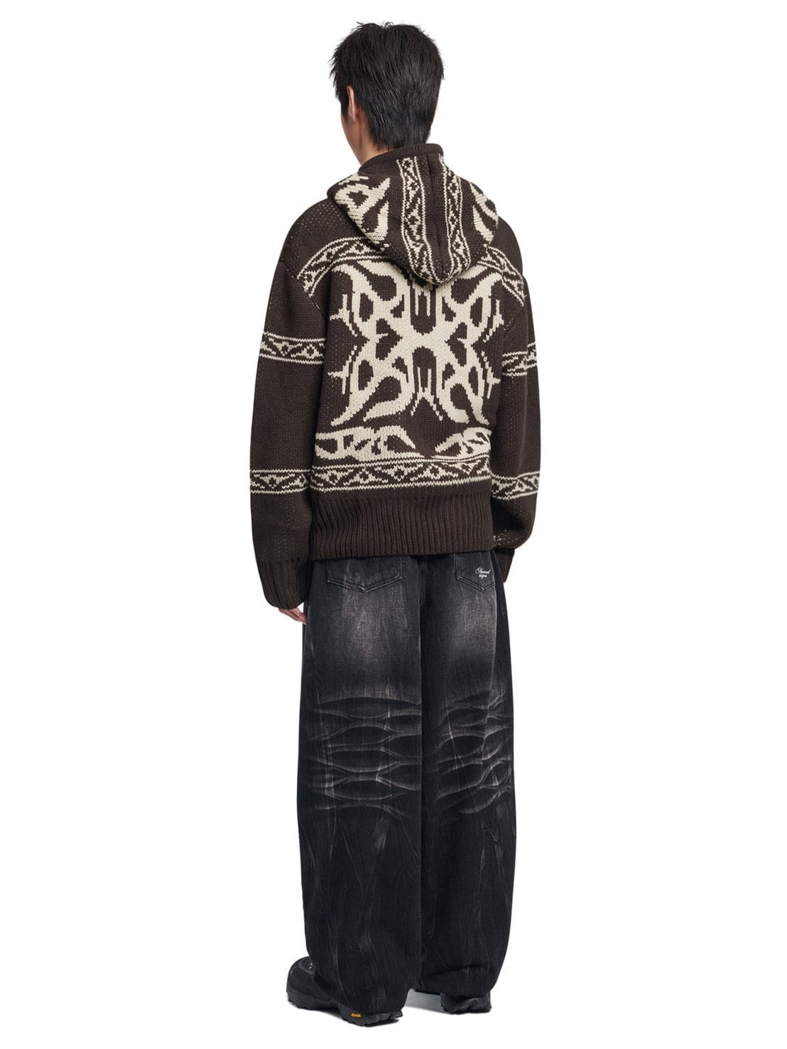 【NOMANUAL】COWICHAN HOODED ZIP-UP